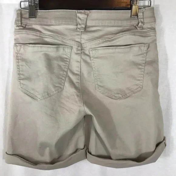 Wit & Wisdom  Ab-Solution Stretch Twill Shorts - Picture 6 of 13